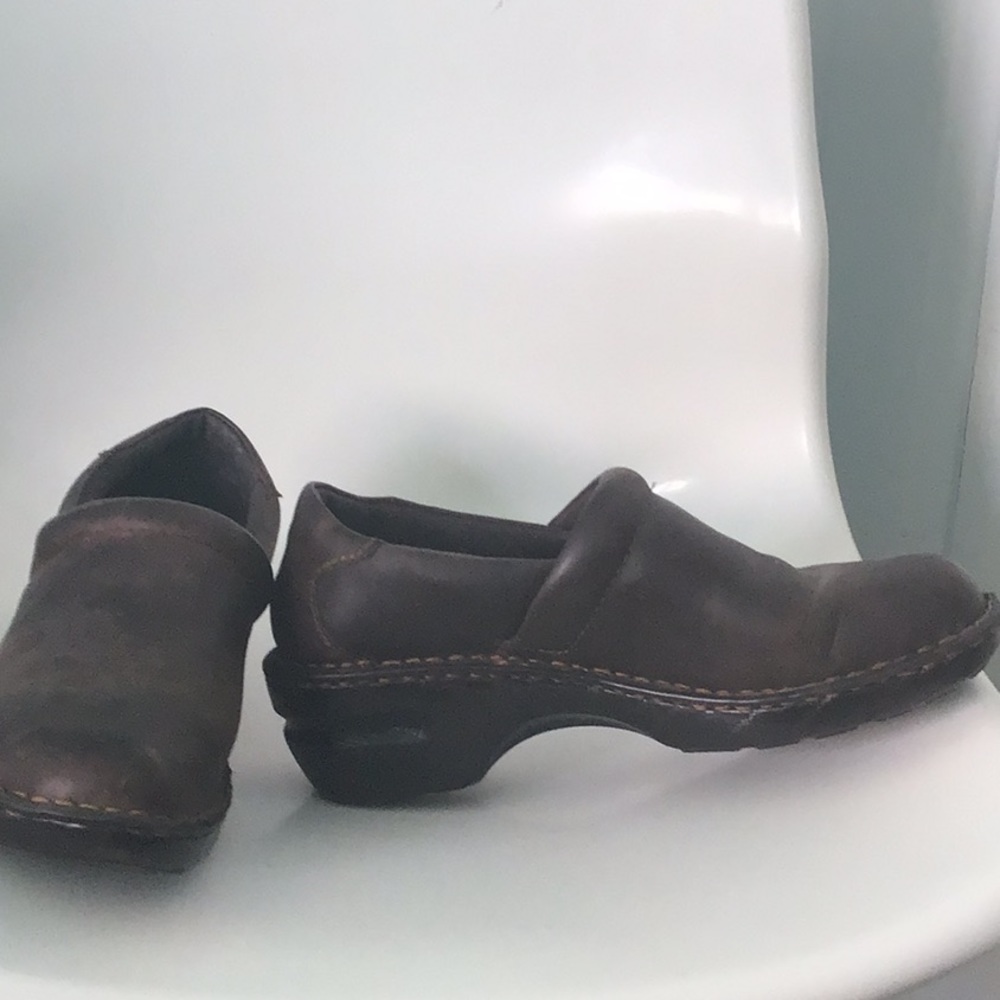 Women’s shoes